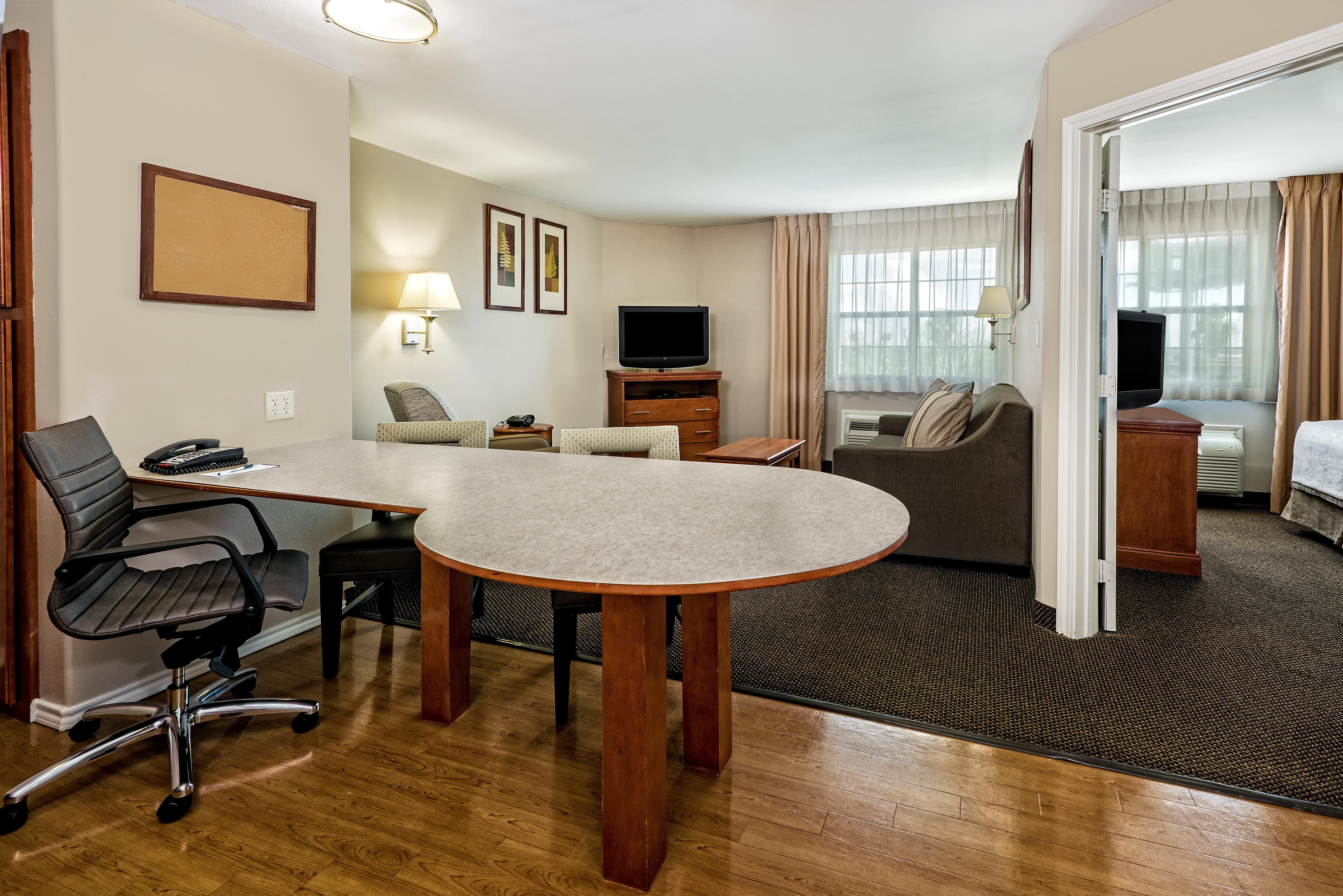 Candlewood Suites Galveston By Ihg Εξωτερικό φωτογραφία